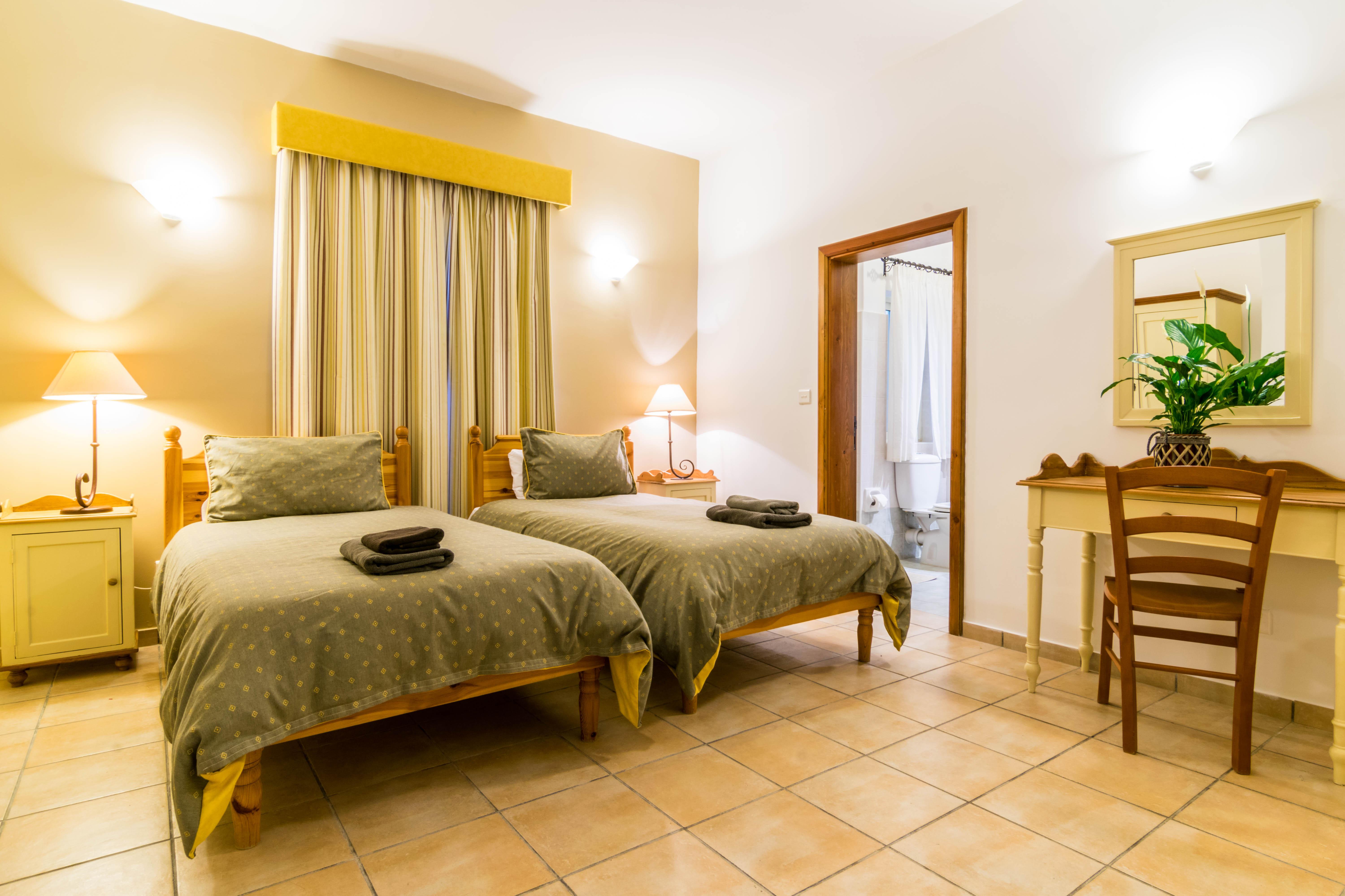 Apartment Ta Frenc Apartments Ghammar Екстериор снимка